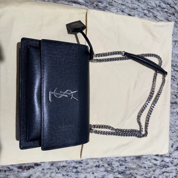 Authentic YSL medium Sunset purse - Picture 1 of 14